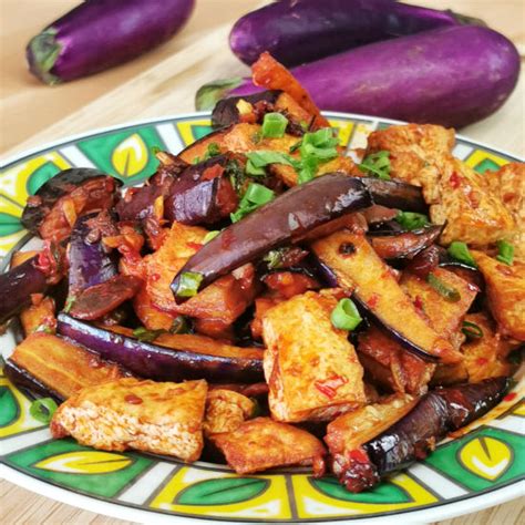 How much fat is in tofu and eggplant szechuan style - calories, carbs, nutrition
