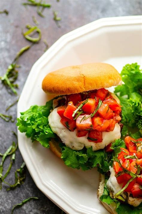 How much fat is in tomato basil bruschetta angus burger - calories, carbs, nutrition