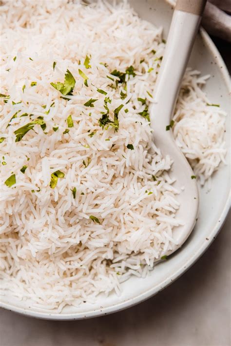 How much fat is in traditional basmati rice - calories, carbs, nutrition