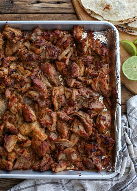 How much fat is in traditional pork carnitas - calories, carbs, nutrition