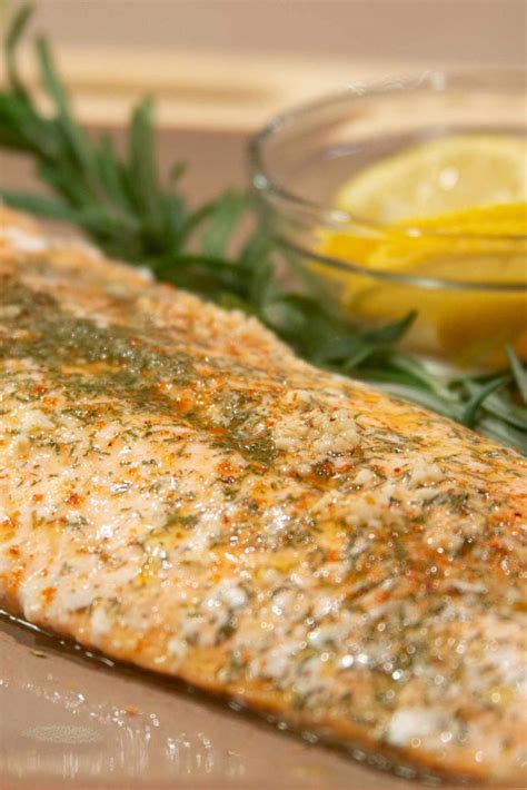 How much fat is in trout with cherry butter - calories, carbs, nutrition