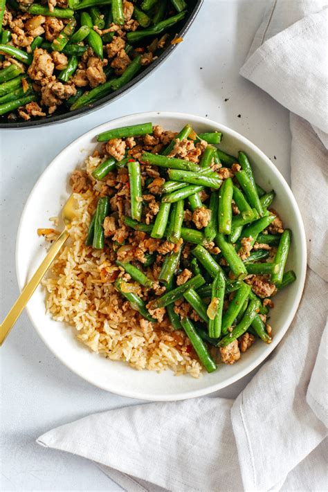 How much fat is in turkey and green beans - calories, carbs, nutrition