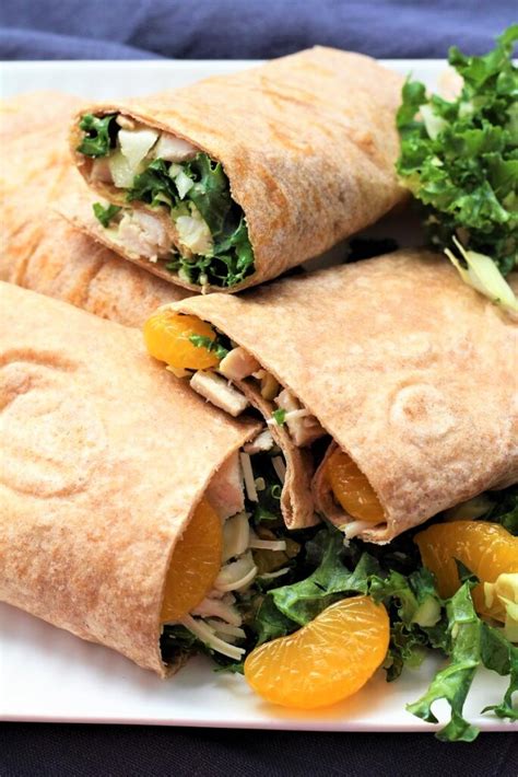 How much fat is in turkey avocado caesar wrap - calories, carbs, nutrition