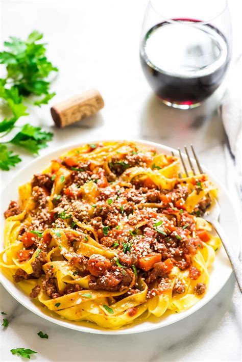 How much fat is in turkey bolognese - calories, carbs, nutrition