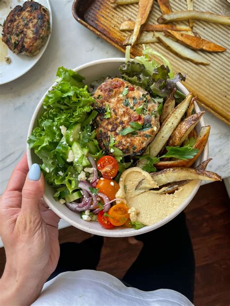 How much fat is in turkey burger bowl - small - calories, carbs, nutrition