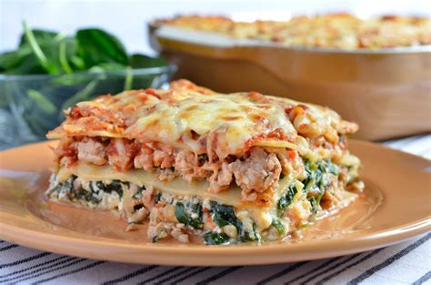 How much fat is in turkey lasagna (4847.4) - calories, carbs, nutrition