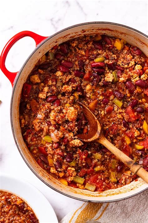 How much fat is in turkey quinoa chili - calories, carbs, nutrition