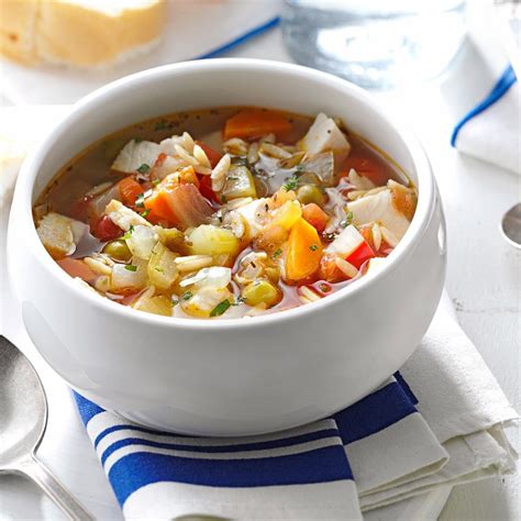 How much fat is in turkey vegetable soup - calories, carbs, nutrition