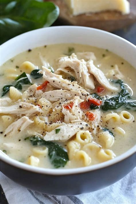 How much fat is in tuscan chicken noodle soup - calories, carbs, nutrition