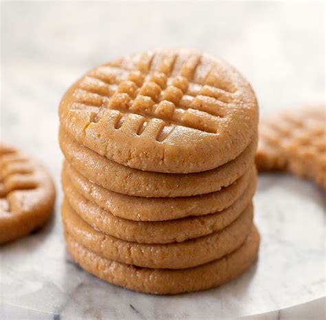 How much fat is in two peanut butter cookies - calories, carbs, nutrition