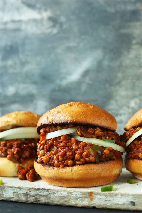 How much fat is in vegan sloppy joe with white bun - calories, carbs, nutrition
