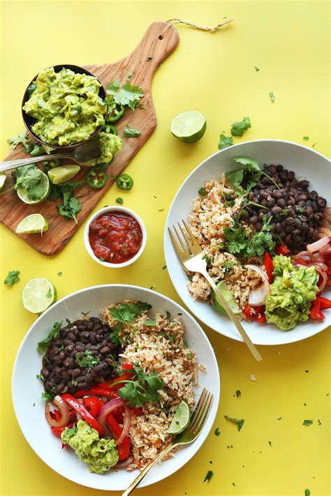 How much fat is in vegetable burrito bowls with cauliflower rice - calories, carbs, nutrition