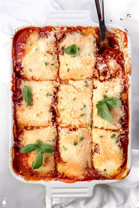 How much fat is in vegetable lasagna with broccoli florets - calories, carbs, nutrition