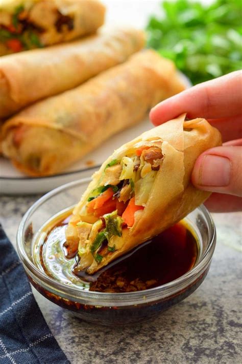 How much fat is in vegetable spring rolls - calories, carbs, nutrition