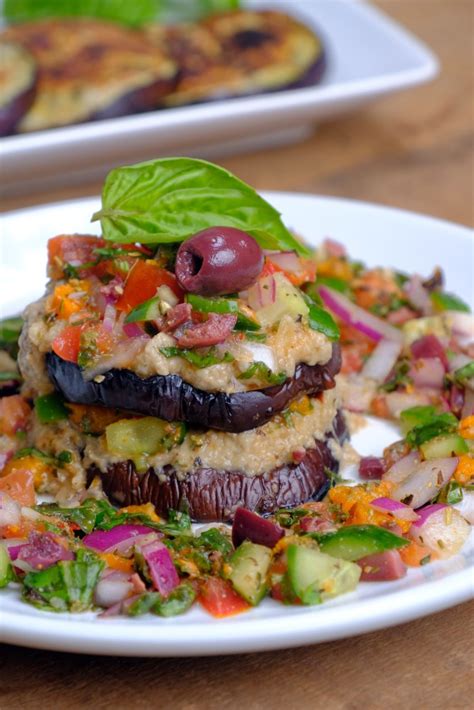 How much fat is in vegetarian eggplant napoleon - calories, carbs, nutrition