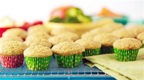 How much fat is in veggie muffin - calories, carbs, nutrition