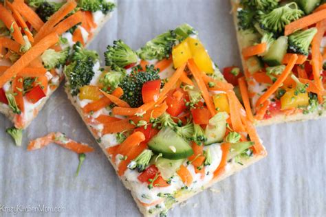 How much fat is in veggie pizza - calories, carbs, nutrition