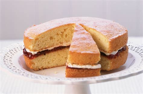 How much fat is in victoria sponge - calories, carbs, nutrition