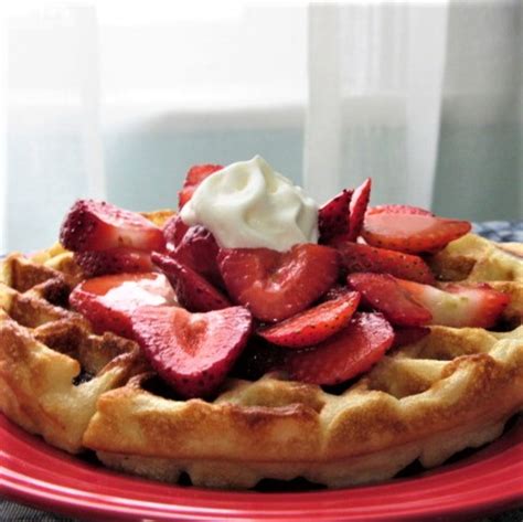 How much fat is in waffle sour cream 1 ea - calories, carbs, nutrition