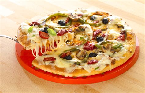 How much fat is in well balanced provencal pizza - calories, carbs, nutrition