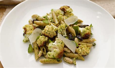 How much fat is in wheat penne with parsley - calories, carbs, nutrition