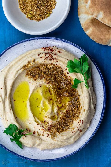 How much fat is in white bean hummus - calories, carbs, nutrition