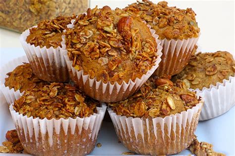 How much fat is in whole grain muffin - calories, carbs, nutrition