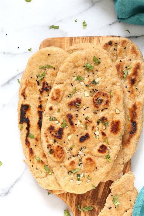 How much fat is in whole wheat naan - calories, carbs, nutrition