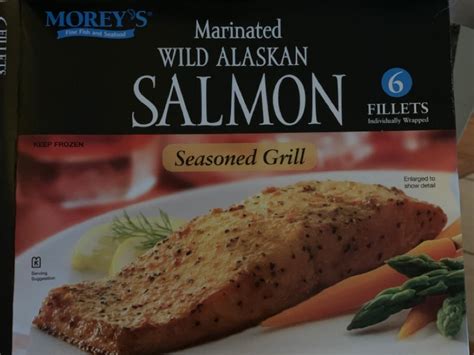 How much fat is in wild alaskan salmon - calories, carbs, nutrition