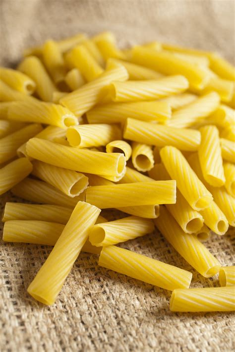 How much fat is in ziti - calories, carbs, nutrition