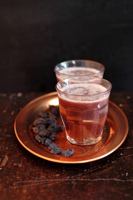 What are some delicious and unique raisin cocktails that I can try?