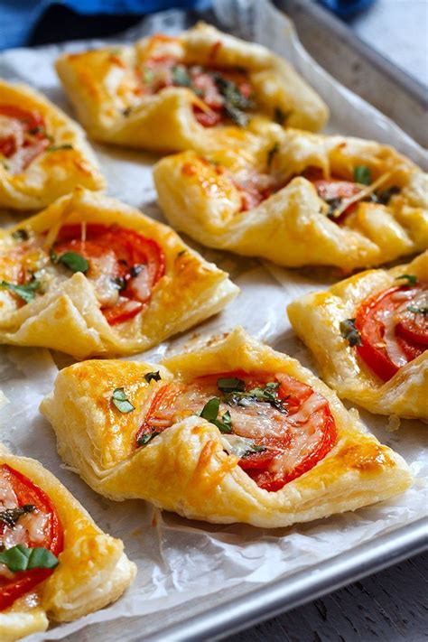 What are some easy hot appetizer recipes for a party?