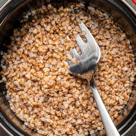 What are some popular ways to cook with tartary buckwheat?