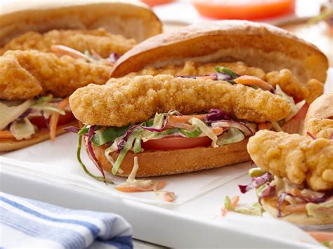 All Natural Crispy Chicken Tender Po Boy - calories, carbs, nutrition