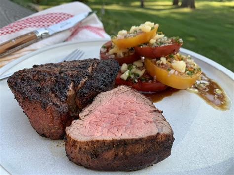 Ancho Espresso Rubbed Chuck Tender with Tomato Compote and Asparagus - calories, carbs, nutrition