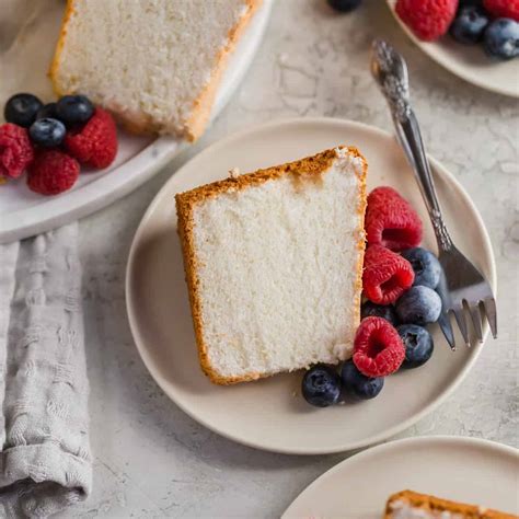 Angel Food Cake - calories, carbs, nutrition