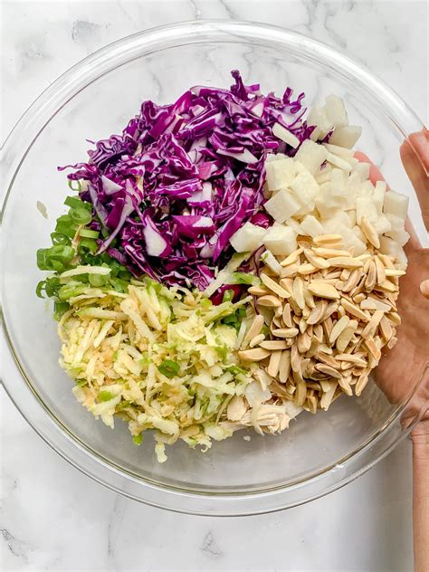 Apple Almond Chicken Salad - calories, carbs, nutrition