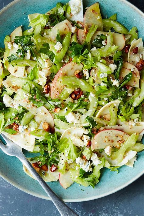 Apple and Blue Cheese Salad - calories, carbs, nutrition