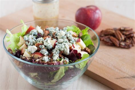 Apple Blue Cheese Red Leaf Salad (9322.0) - calories, carbs, nutrition