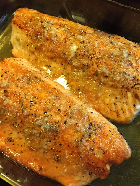 Apple-Horseradish Glazed Salmon with Cranberry-Shallot Brown Rice and SautA©ed Spinach - calories, carbs, nutrition