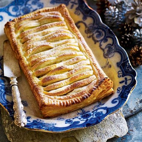 Apple & Mincemeat Jalousie - calories, carbs, nutrition