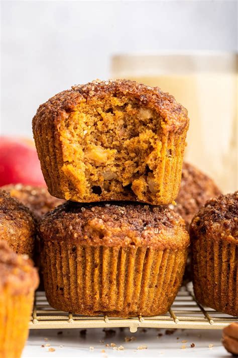 Apple Muffins - calories, carbs, nutrition