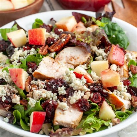 Apple Pecan Chicken Salad - calories, carbs, nutrition