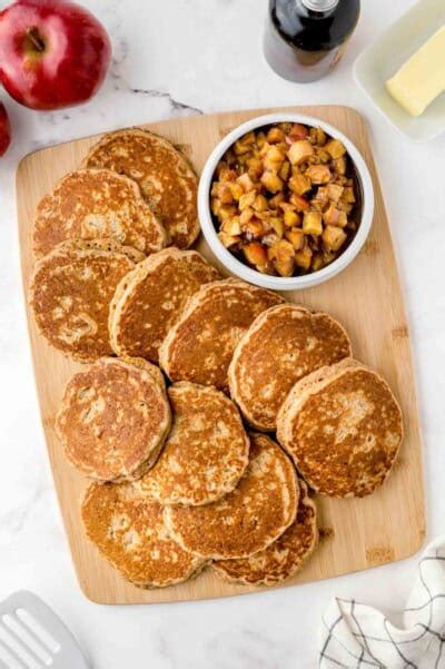 Apple Quinoa Pancakes - calories, carbs, nutrition