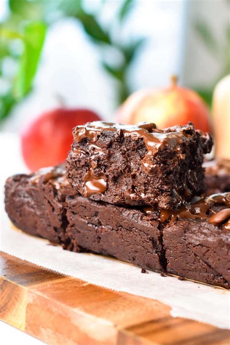 Applesauce Brownies - calories, carbs, nutrition