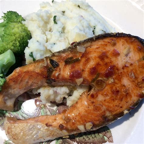 Apricot and Ginger Glazed Salmon Steak with New Potatoes and Crunchy Celery Salad - calories, carbs, nutrition