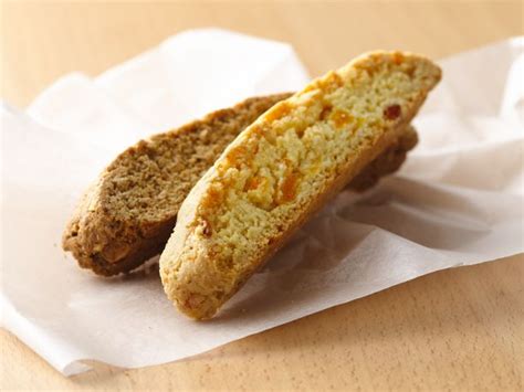 Apricot Biscotti - calories, carbs, nutrition