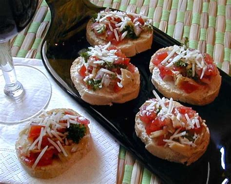 Artichoke and Tomato Bruschetta - calories, carbs, nutrition