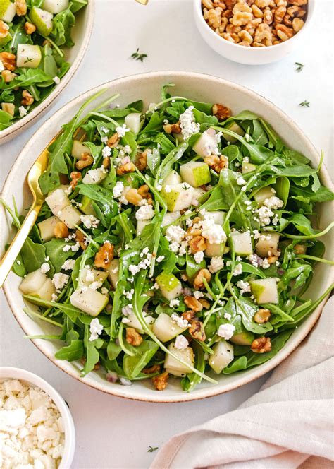 Arugula and Pear Salad with Figs - calories, carbs, nutrition