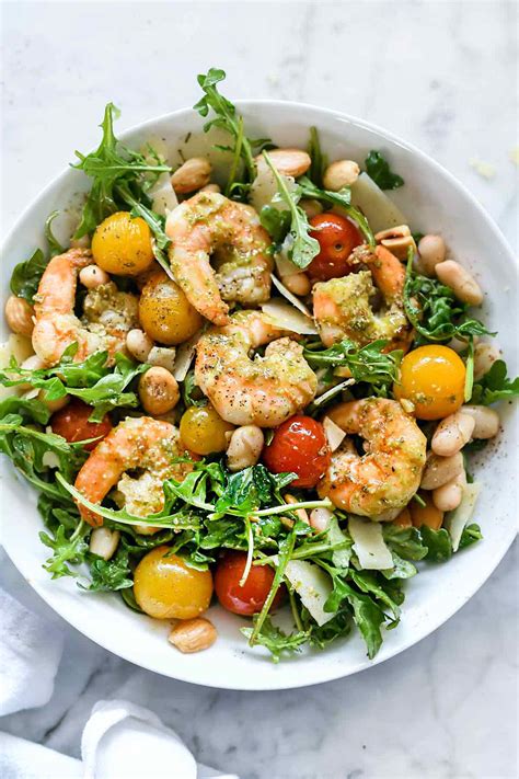 Arugula Salad with White Bean & Shrimp - calories, carbs, nutrition